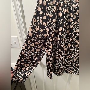 Ann Taylor silk pattern blouse